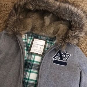 Aeropostale very thick sweater